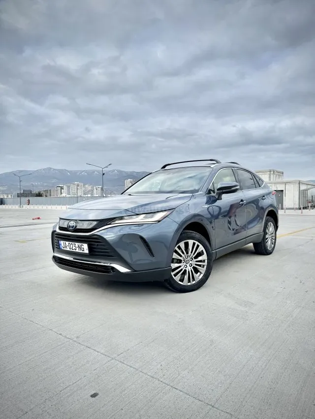 Toyota XLE — миниатюра 1