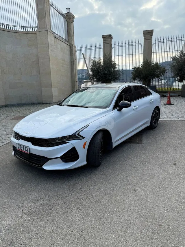 Kia Gt-line — миниатюра 1