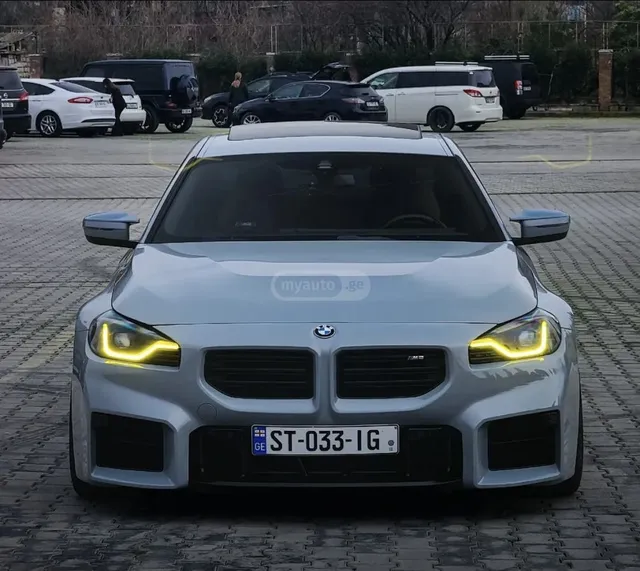 BMW Base 2dr Rear Wheel Drive Coup — миниатюра 1