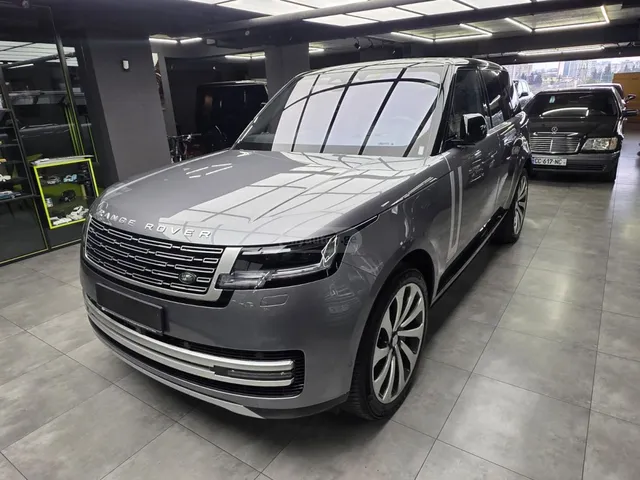 Land Rover Autobiography 4dr All-Wheel Dr — миниатюра 1