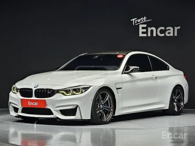 BMW CS 2dr Rear-Wheel Drive Coupe — миниатюра 1