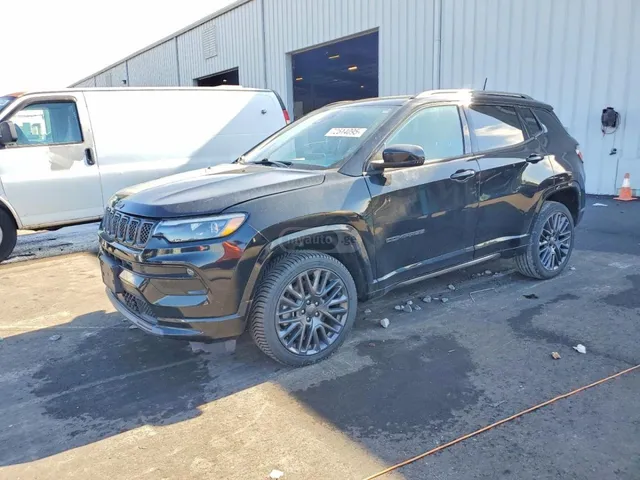 Jeep Limited 4dr 4x4 Automatic — миниатюра 1