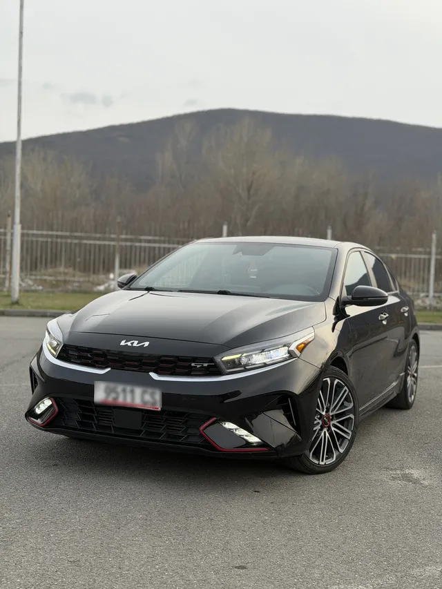 Kia GT — миниатюра 1