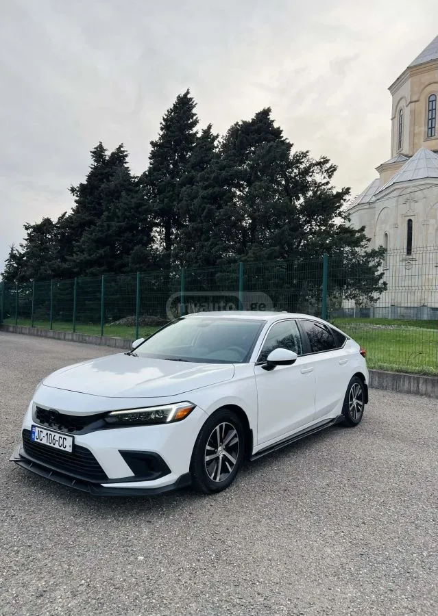 Honda LX 4dr Hatchback CVT — миниатюра 1