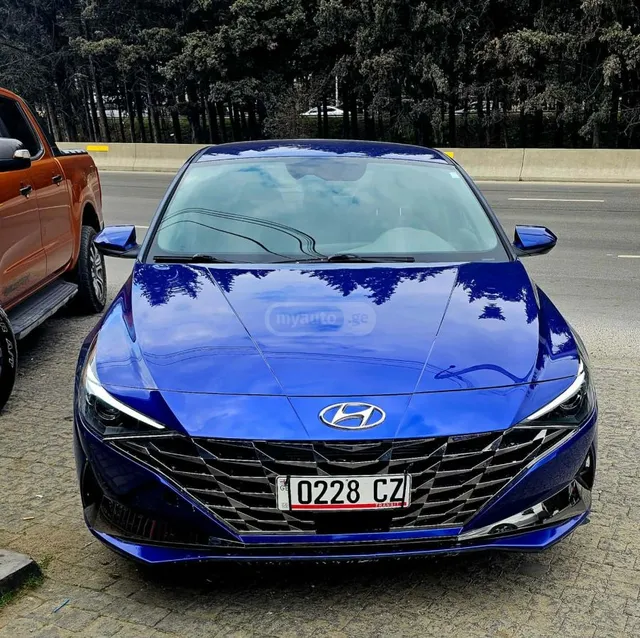 Hyundai SEL 4dr Sedan — миниатюра 1