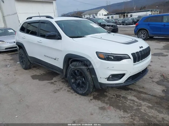 Jeep X 4dr 4x4 Automatic — миниатюра 1