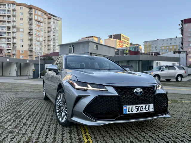 Toyota LIMITED — миниатюра 1