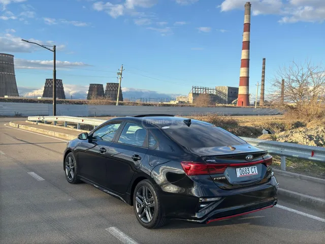 Kia GTi Line — миниатюра 1