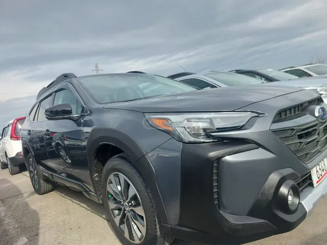 Subaru Limited XT 4dr All Wheel Drive — миниатюра 1