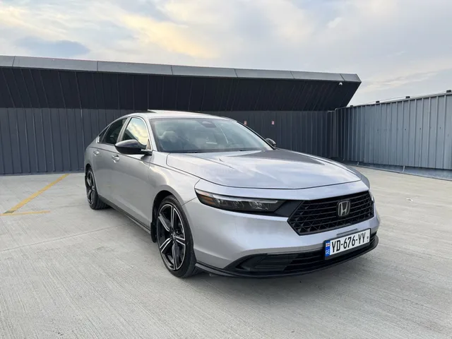 Honda Sport w/o BSI 4dr Sedan CVT — миниатюра 1