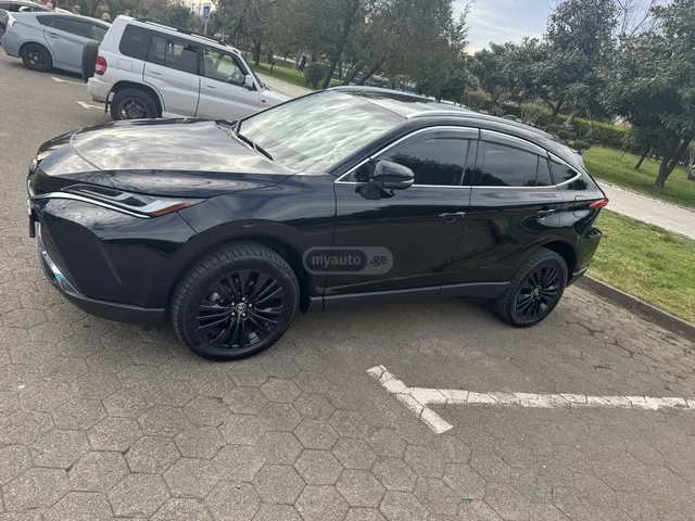 Toyota xle — миниатюра 1