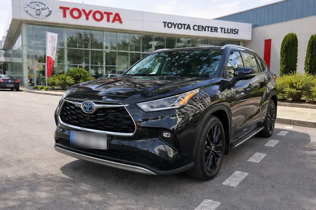 Toyota Platinum — миниатюра 1