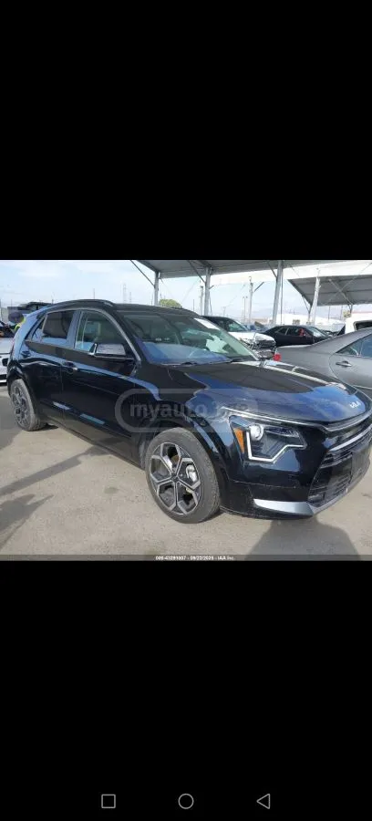 Kia Touring — миниатюра 1