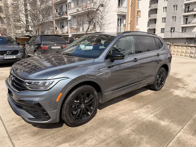 Volkswagen R line — миниатюра 1