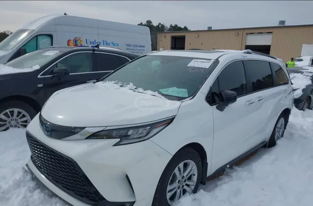 Toyota xse — миниатюра 1