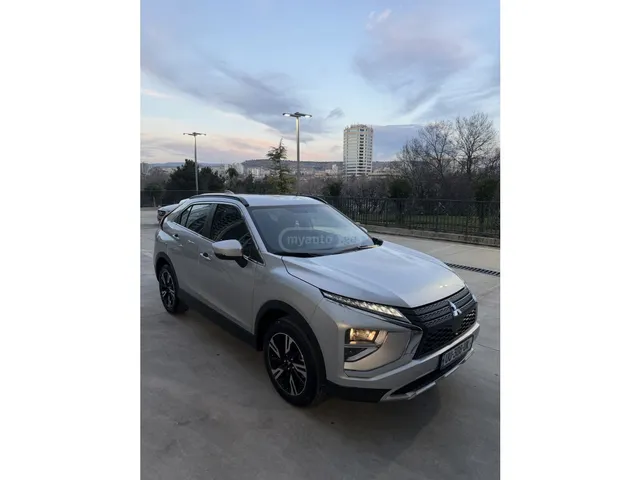 Mitsubishi 4WD 152л.с — миниатюра 1