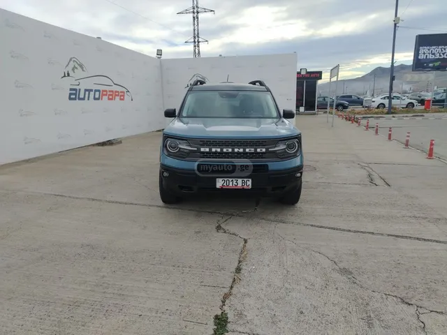 Ford Badlands 4dr 4x4 Automatic — миниатюра 1