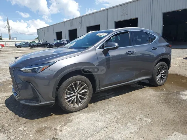 Lexus Base 4dr Front-Wheel Drive Aut — миниатюра 1