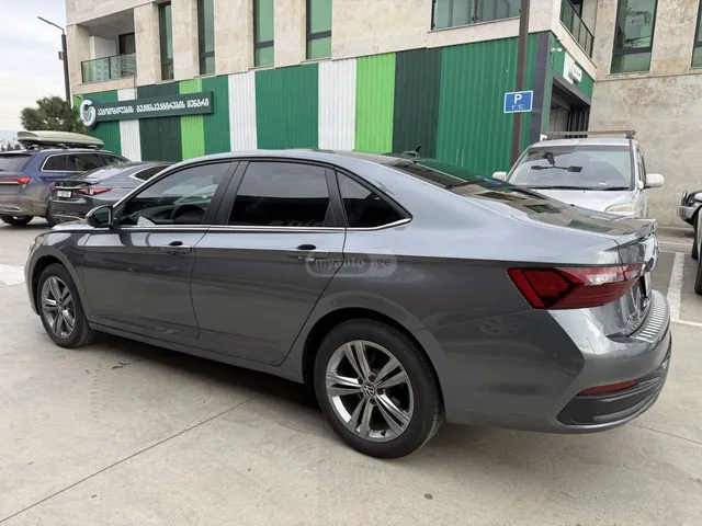 Volkswagen SE — миниатюра 1