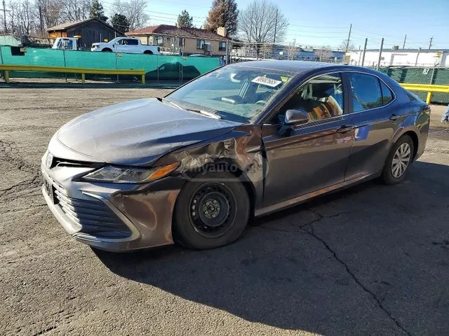 Toyota LE — миниатюра 1