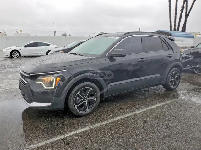 Kia LX — миниатюра 1