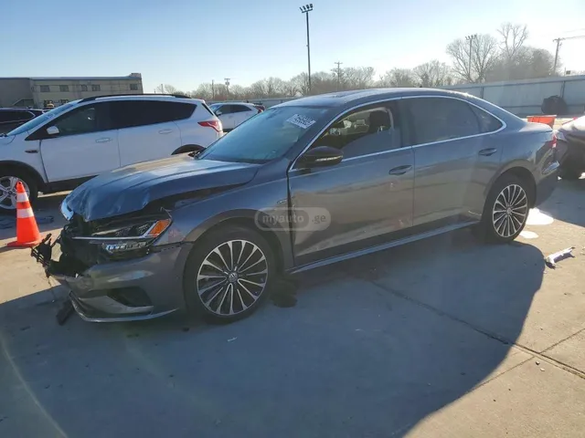 Volkswagen LIMITED — миниатюра 1