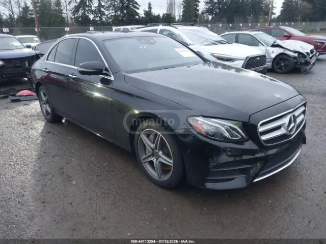 Mercedes-Benz 4MATIC — миниатюра 1