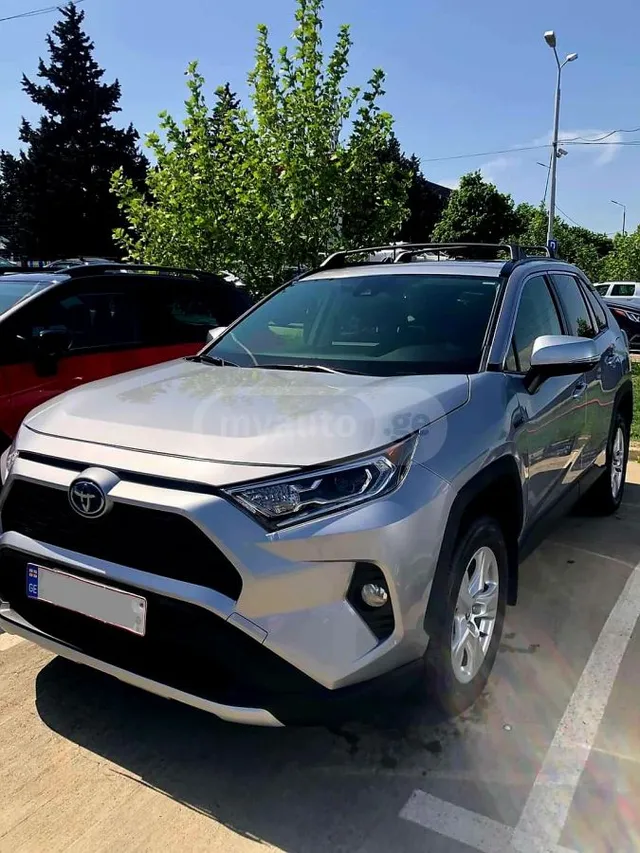 Toyota XLE — миниатюра 1