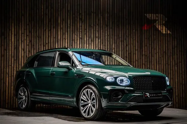 Bentley Azure Bentley Bentayga 4.0 V8 Azure EWB Auto 4WD Euro 6 (s/s) 5dr — миниатюра 1