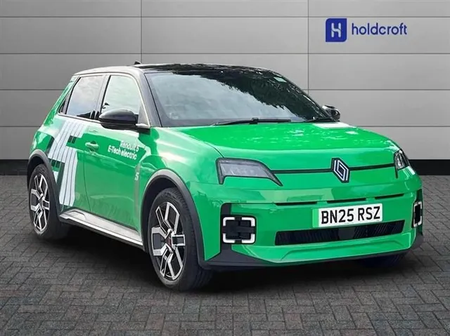 Renault 5 E-Tech Renault R5 E-Tech 110kW Techno Comfort Range 52kWh 5dr Auto — миниатюра 1
