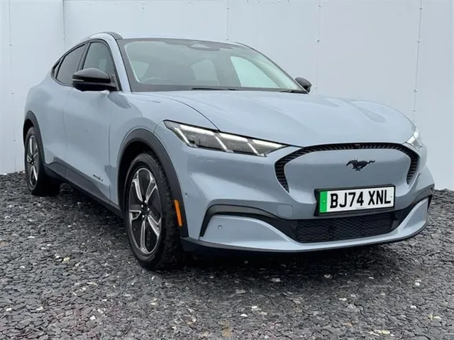 Ford Mustang Mach-E Ford Mustang Mach-E Standard Range 72kWh Select SUV 5dr Electric Automatic (268 ps) — миниатюра 1