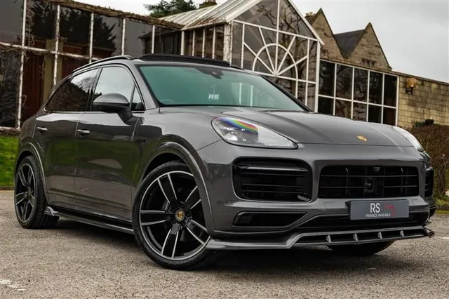 Porsche Cayenne Porsche Cayenne 3.0 V6 E-Hybrid 17.9kWh TiptronicS 4WD Euro 6 (s/s) 5dr (3.6kW Charger) — миниатюра 1