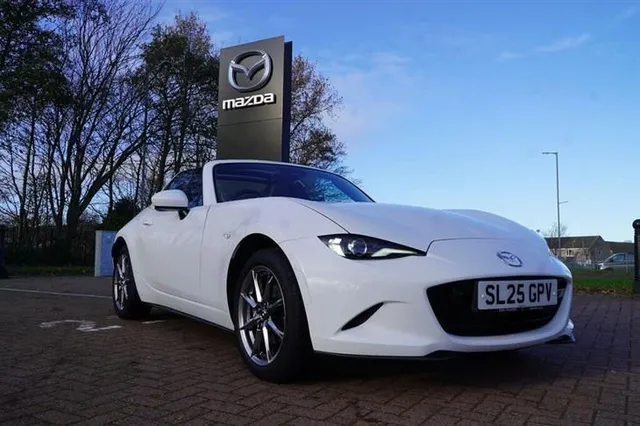 Mazda MX-5 Mk4 Mazda MX-5 1.5 SKYACTIV-G Exclusive-Line Euro 6 (s/s) 2dr — миниатюра 1