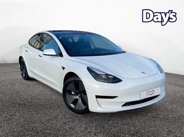 Tesla Model 3 Tesla Model 3 Standard Range Plus Saloon 4dr Electric Auto RWD 241PS — миниатюра 1