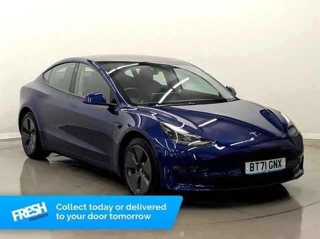 Tesla Model 3 Tesla Model 3 Long Range — миниатюра 1