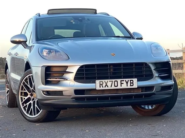 Porsche Macan Porsche Macan PDK - Over 11k Worth Of Extras & Pan Roof & BOSE Audio & PASM — миниатюра 1