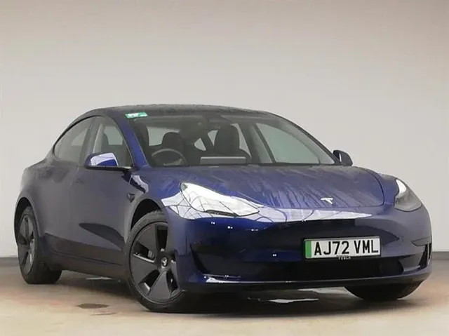 Tesla Model 3 Tesla Model 3 RWD 4dr Auto — миниатюра 1