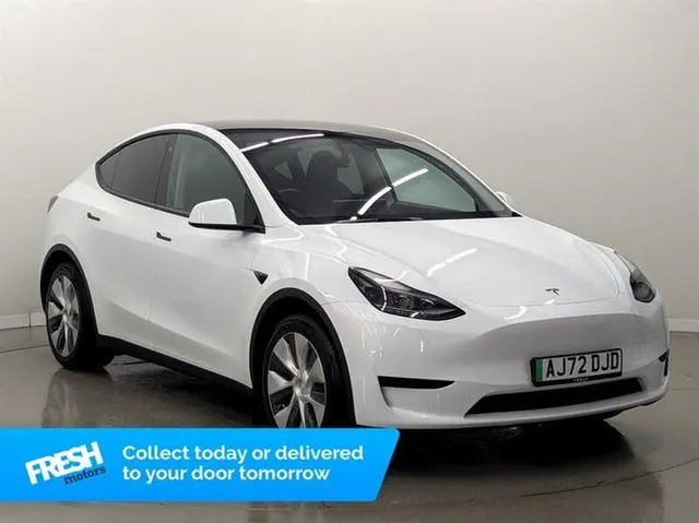 Tesla Model Y Tesla Model Y — миниатюра 1