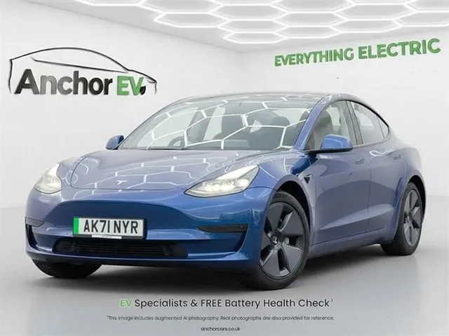 Tesla Model 3 Tesla Model 3 (Sold) Standard Range Plus Saloon 4dr Electric Auto RWD (241 bhp) — миниатюра 1