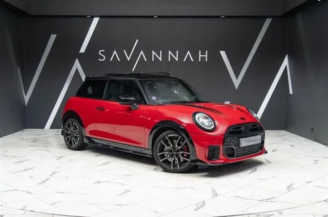 MINI Cooper S Works MINI Mini 2.0 John Cooper Works Hatchback 3dr Petrol Steptronic Euro 6 (s/s) (231 ps) — миниатюра 1