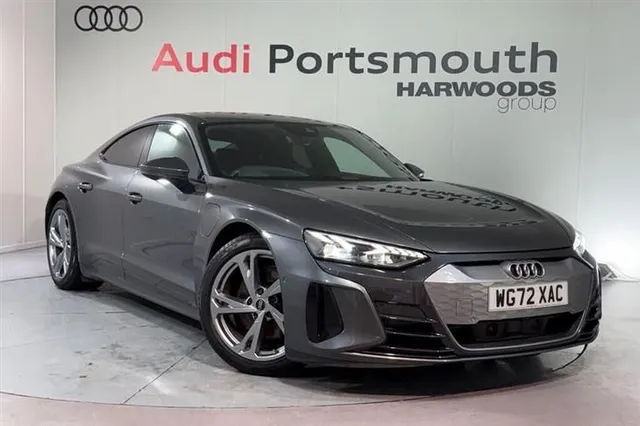 Audi e-tron Audi E-Tron GT 93.4kWh Saloon 4dr Electric Auto quattro (476 ps) — миниатюра 1