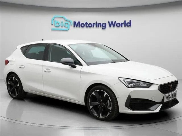 Cupra Leon Cupra Leon NF 1.5 TSI V1 Hatchback 5dr Petrol Manual Euro 6 (s/s) (150 ps) — миниатюра 1