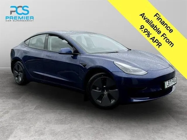 Tesla Model 3 Tesla Model 3 Standard Range Plus — миниатюра 1