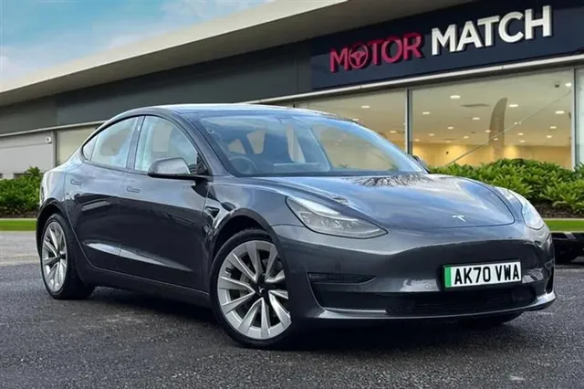 Tesla Model 3 Tesla Model 3 (Dual Motor) Long Range Auto 4WDE 4dr — миниатюра 1