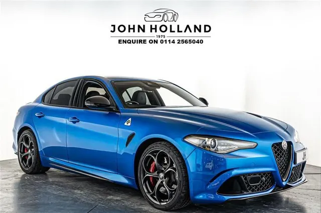 Alfa Romeo Giulia Quadrifoglio Alfa Romeo Giulia 2.9 V6 Bi-Turbo Quadrifoglio Auto Euro 6 (s/s) 4dr — миниатюра 1