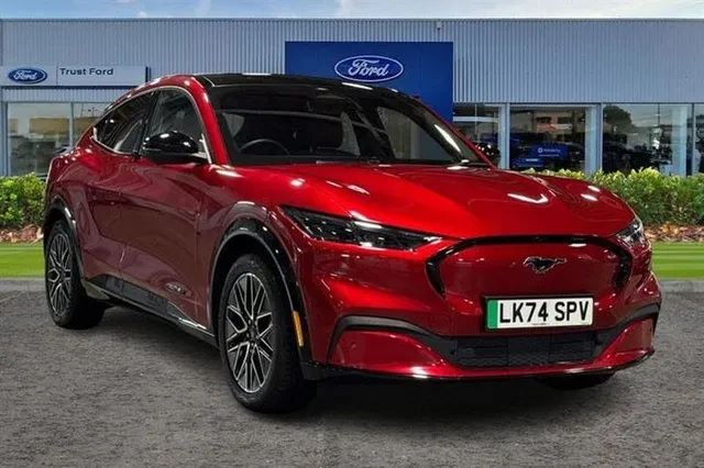 Ford Mustang Mach-E Ford Mustang Mach-E Extended Range 91kWh Premium SUV 5dr Electric Automatic (294 ps) — миниатюра 1