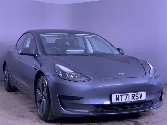 Tesla Model 3 Tesla Model 3 Standard Range Plus Saloon 4dr Electric Auto RWD (241 bhp) — миниатюра 1