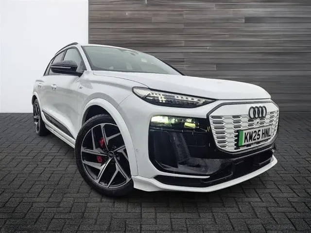 Audi e-tron Audi Q6 E-Tron 100kWh Performance Edition 1 SUV 5dr Electric Auto (306 ps) — миниатюра 1