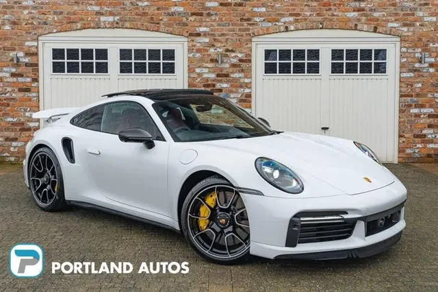 Porsche 911 Turbo [992] Porsche 911 3.7T 992 Turbo S Coupe 2dr Petrol PDK 4WD Euro 6 (s/s) (650 ps) — миниатюра 1
