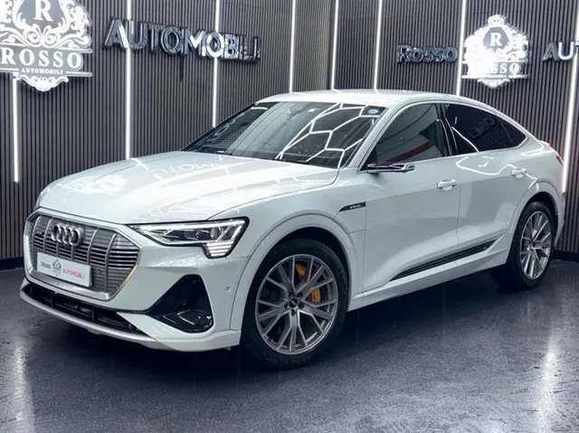 Audi e-tron Audi E-Tron 55 Sport Sportback 5dr Electric Auto quattro 95kWh (11kW Charger) (408 ps) — миниатюра 1
